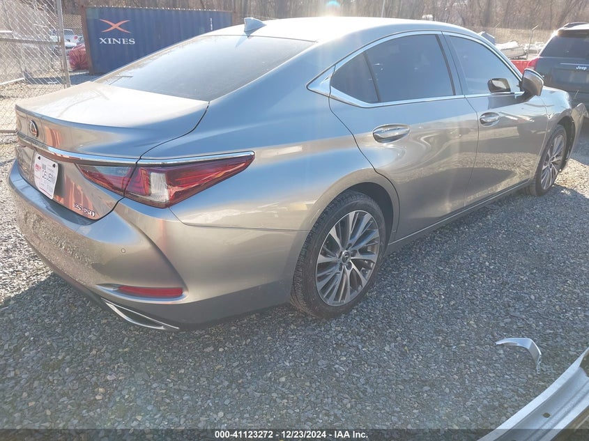 2019 LEXUS ES VIN: 58ABZ1B16KU026483