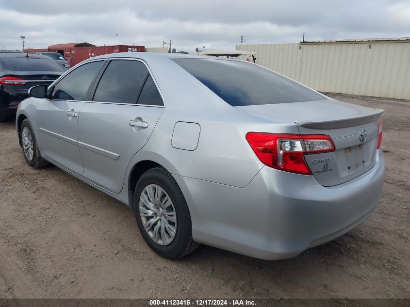 VIN 4T4BF1FK7ER360597 2014 TOYOTA CAMRY no.3