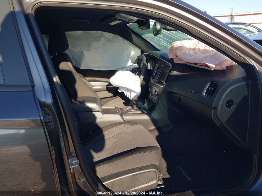 2016 DODGE CHARGER SE - 2C3CDXBG4GH199083