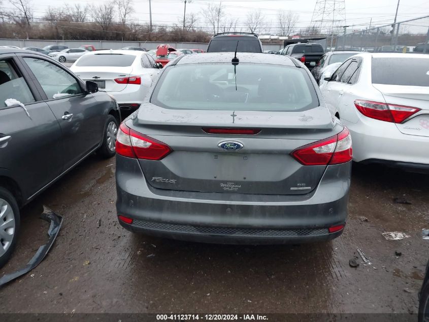 VIN 1FADP3F26DL333059 2013 Ford Focus, SE no.16