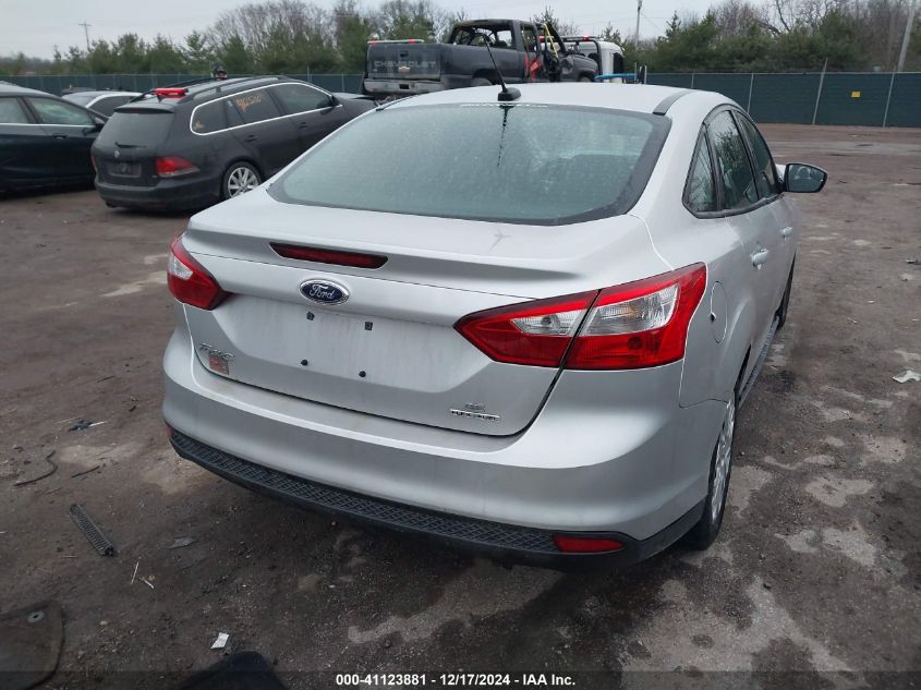 VIN 1FADP3F24EL364490 2014 FORD FOCUS no.4