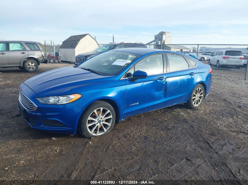 VIN 3FA6P0UU0HR264730 2017 FORD FUSION HYBRID no.2