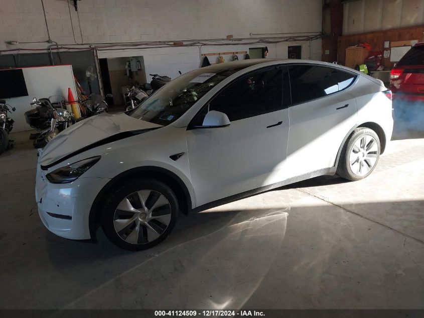 VIN 5YJYGDEE4LF035284 2020 Tesla Model Y, Long Rang... no.2