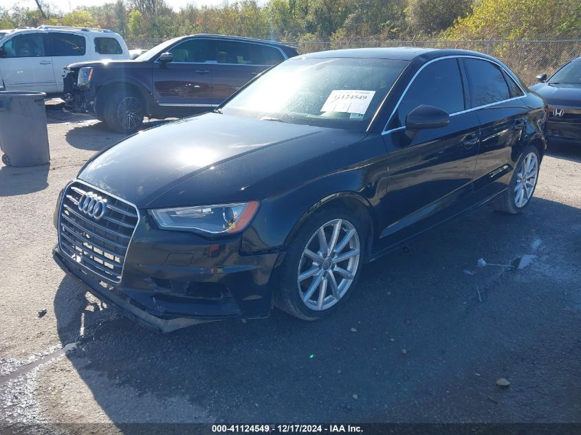 VIN WAUACGFF6F1001766 2015 AUDI A3 no.2