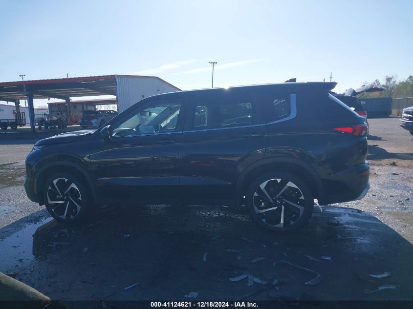 2022 Mitsubishi Outlander Black Edition 2Wd/Se 2.5 2Wd/Se Launch Edition 2Wd VIN: JA4J3UA82NZ040942 Lot: 41124621