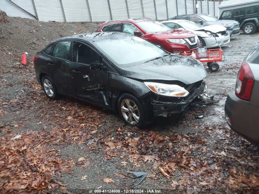 VIN 1FADP3F20DL380801 2013 Ford Focus, SE no.1