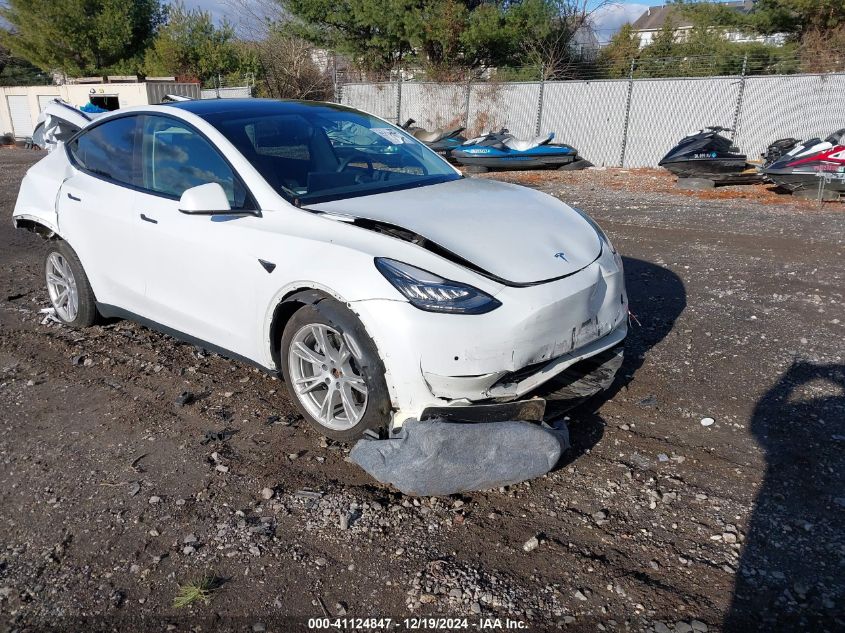 2021 Tesla Model Y Long Range Dual Motor All-Wheel Drive VIN: 5YJYGDEE3MF299758 Lot: 41124847