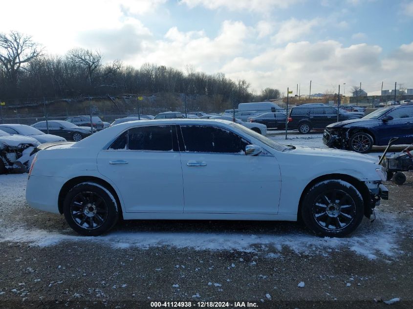 VIN 2C3CCAKG3DH538251 2013 Chrysler 300C, Awd no.14