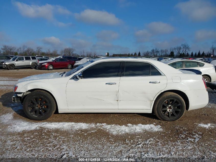 VIN 2C3CCAKG3DH538251 2013 Chrysler 300C, Awd no.15