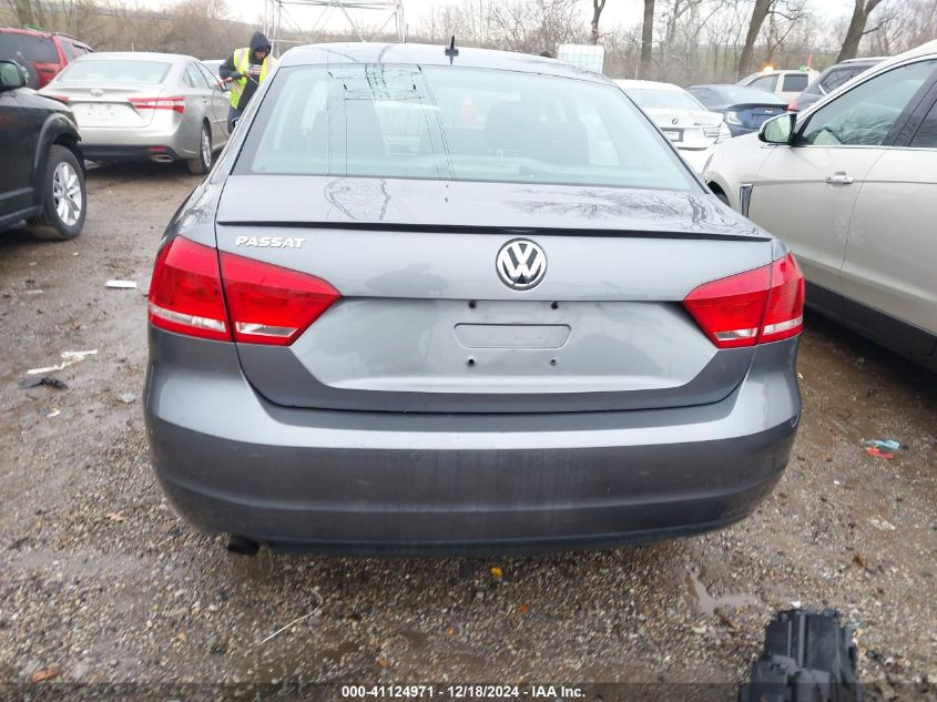 VIN 1VWAH7A35DC055723 2013 VOLKSWAGEN PASSAT no.17