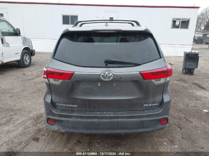 VIN 5TDJZRFH4HS403645 2017 Toyota Highlander, Xle no.16