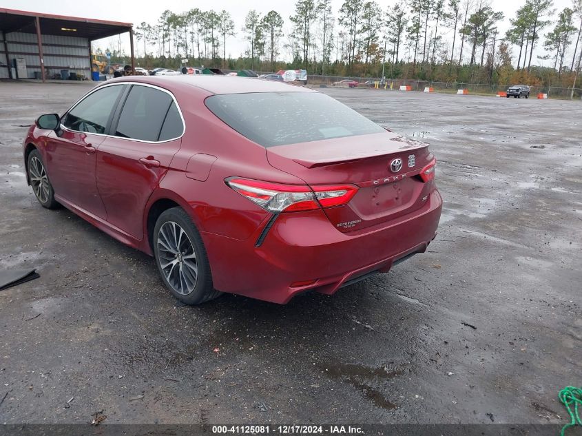 VIN 4T1B11HK5JU543187 2018 Toyota Camry, SE no.3