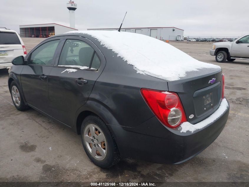 VIN 1G1JA5SGXD4175856 2013 CHEVROLET SONIC no.3