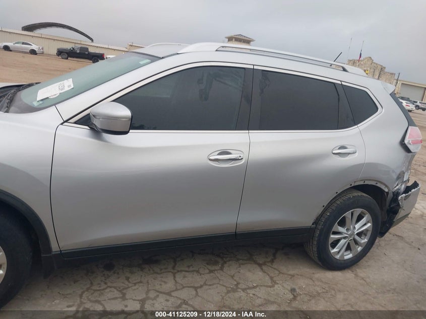 2015 NISSAN ROGUE SV - KNMAT2MT2FP554295