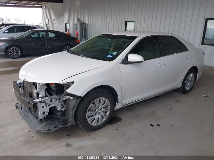 VIN 4T4BF1FK7DR282272 2013 Toyota Camry, LE no.2