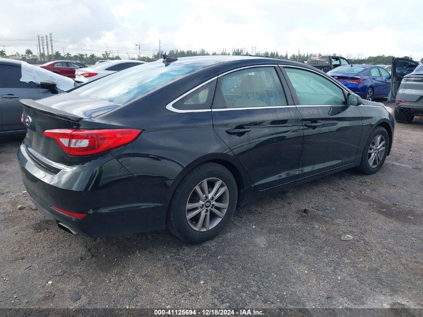 VIN 5NPE24AF7HH480255 2017 Hyundai Sonata, SE no.4