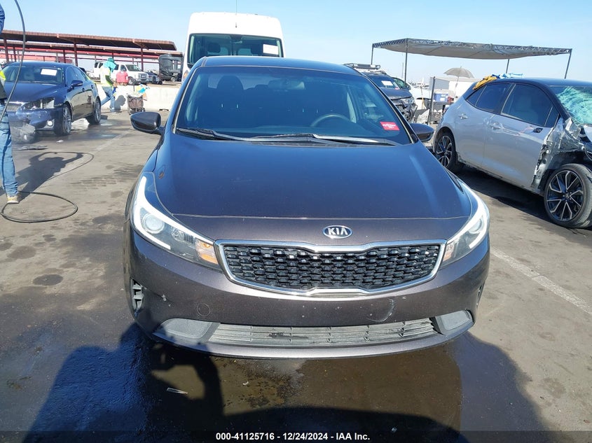 2017 KIA FORTE LX - 3KPFK4A77HE080617