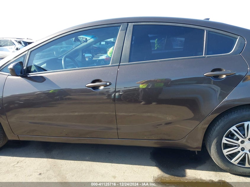 2017 KIA FORTE LX - 3KPFK4A77HE080617