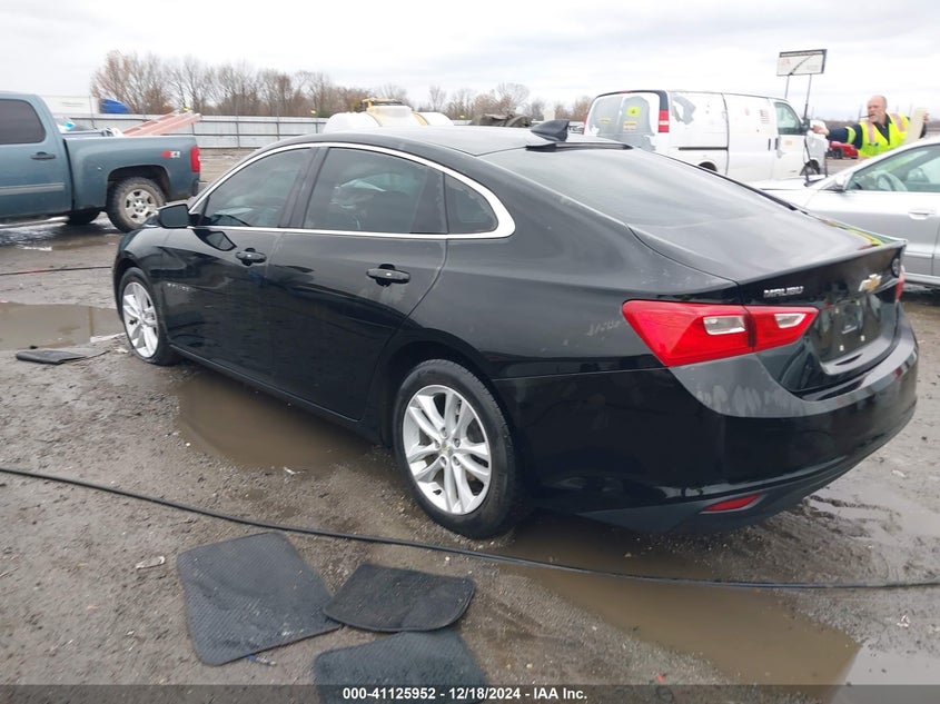 2017 CHEVROLET MALIBU VIN: 1G1ZE5STXHF112335