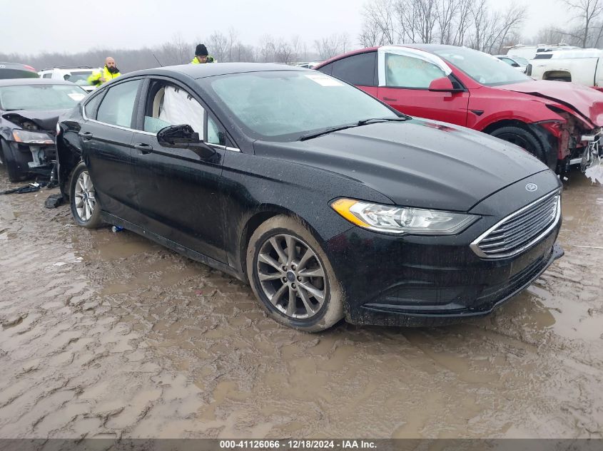 VIN 3FA6P0HD6HR365068 2017 Ford Fusion, SE no.1