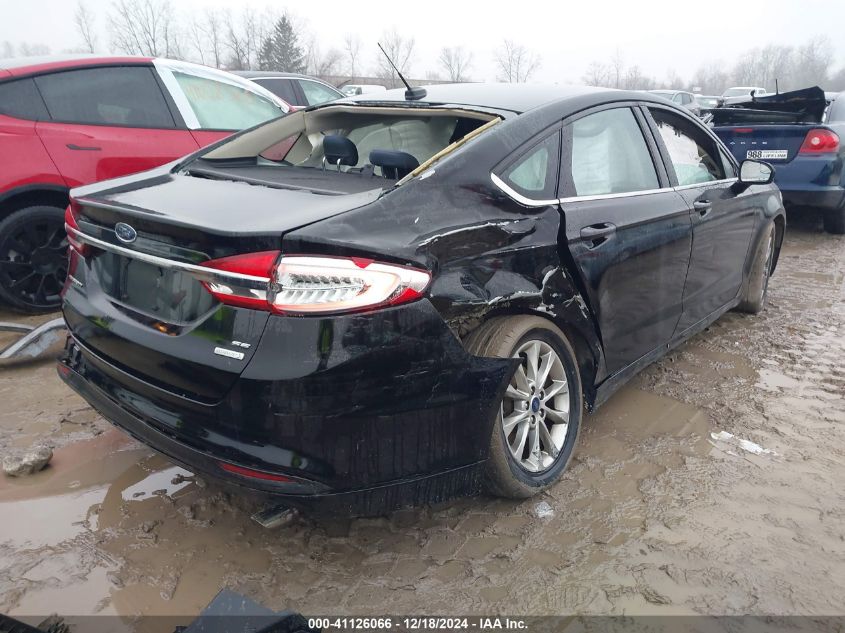 VIN 3FA6P0HD6HR365068 2017 Ford Fusion, SE no.4