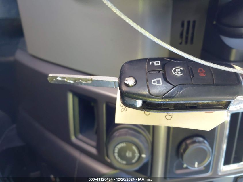 2016 Ford F-150 Xlt VIN: 1FTEW1E82GKE33648 Lot: 41126494