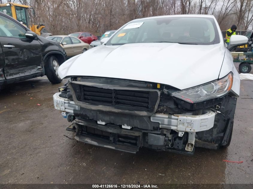 VIN 3FA6P0HD3KR215586 2019 Ford Fusion, SE no.6