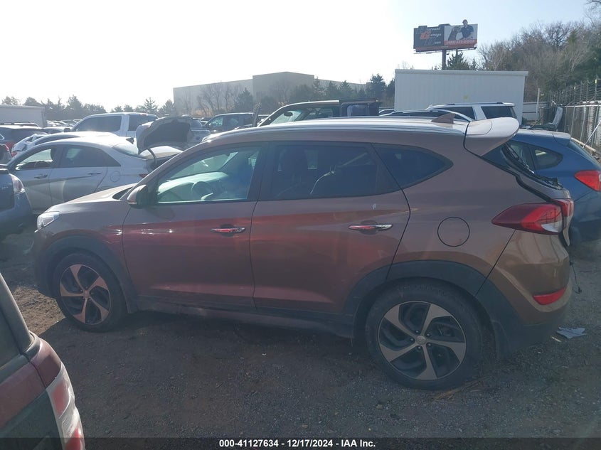2016 HYUNDAI TUCSON LIMITED - KM8J33A23GU215531
