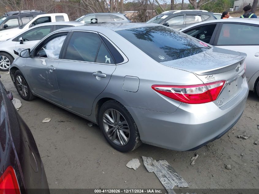 VIN 4T1BF1FK1HU311927 2017 Toyota Camry, SE no.3