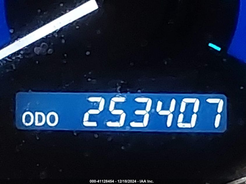 2008 Toyota Sienna VIN: 5TVVK22C28S172575 Lot: 41128454