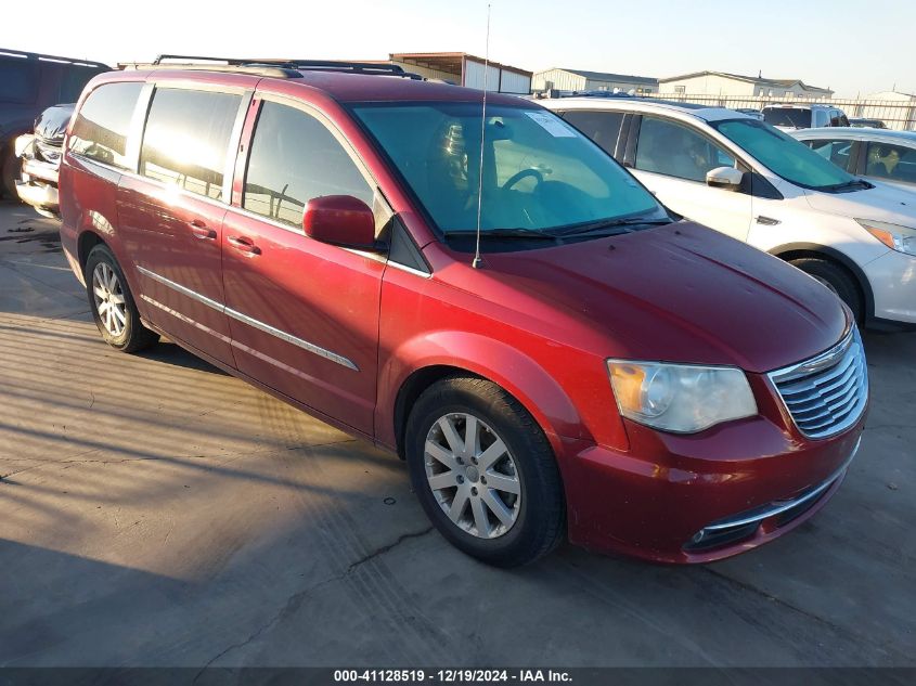 VIN 2C4RC1BGXDR564779 2013 Chrysler Town and Countr... no.1