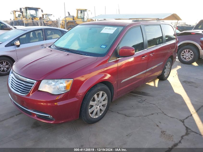 VIN 2C4RC1BGXDR564779 2013 Chrysler Town and Countr... no.2