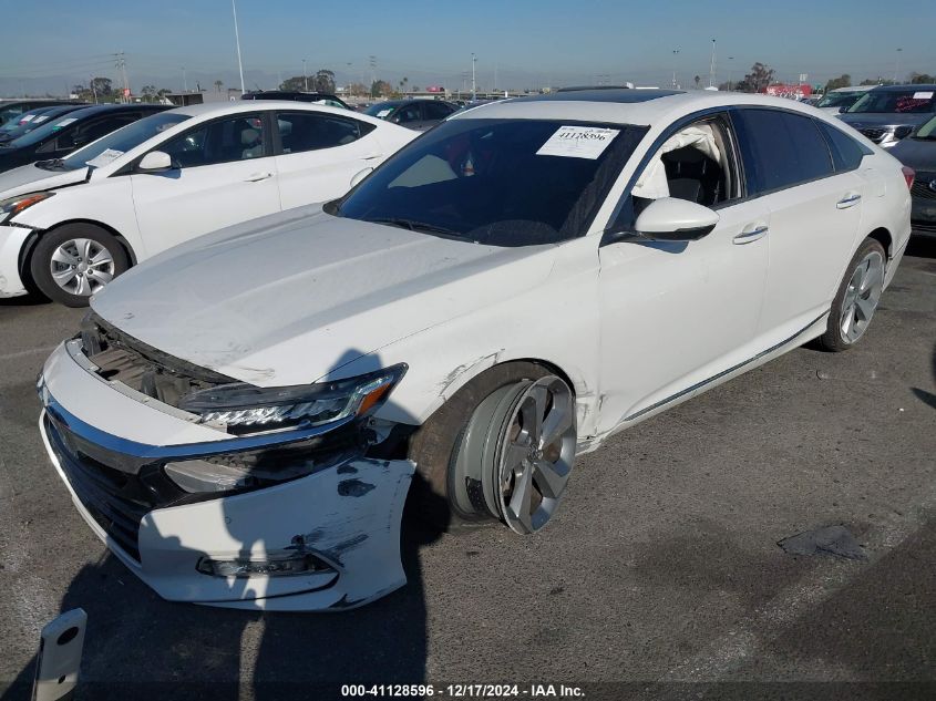 VIN 1HGCV2F9XJA020916 2018 Honda Accord, Touring 2.0T no.2