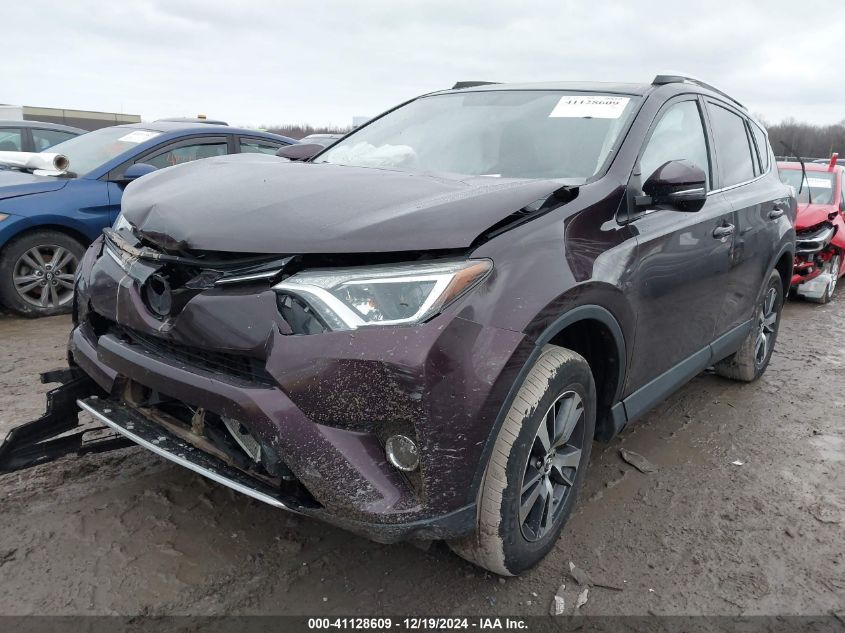 VIN 2T3RFREV2GW439561 2016 Toyota RAV4, Xle no.2