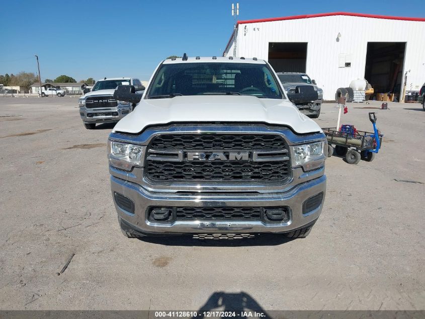 2019 Ram 2500 Tradesman 4X4 8' Box VIN: 3C6UR5HJ3KG590475 Lot: 41128610