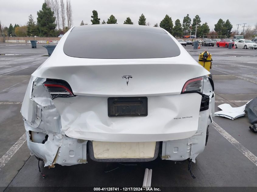 2021 Tesla Model Y Long Range Dual Motor All-Wheel Drive VIN: 5YJYGDEE2MF095744 Lot: 41128741