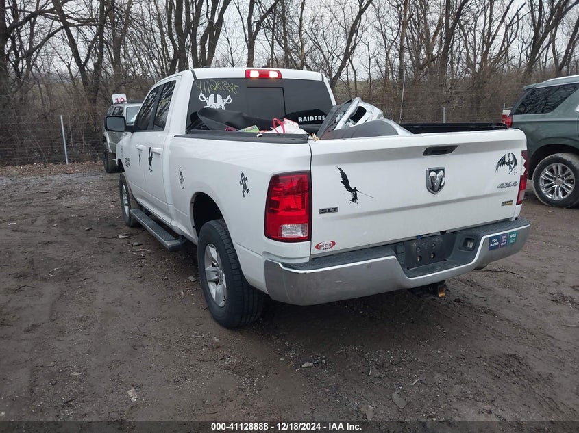 2019 RAM 1500 CLASSIC VIN: 1C6RR7GGXKS582518