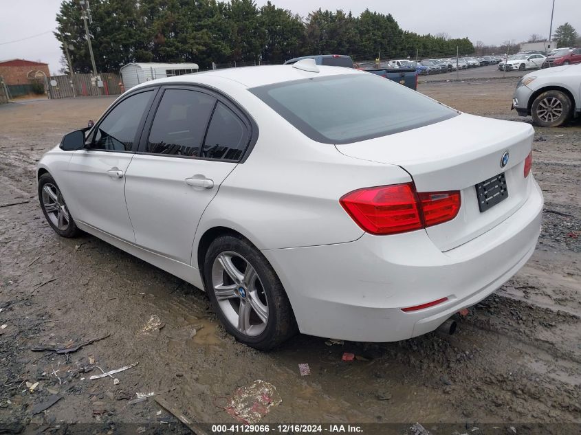 VIN WBA3C3C52EF983679 2014 BMW 3 Series, 320I Xdrive no.3