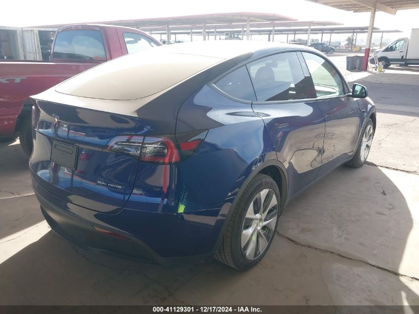 VIN 7SAYGDEE7PF908423 2023 Tesla Model Y, Awd/Long... no.4