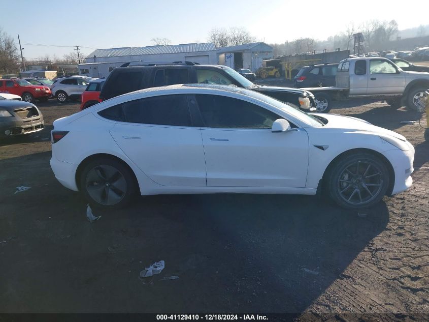 2020 Tesla Model 3 Long Range Dual Motor All-Wheel Drive VIN: 5YJ3E1EB2LF711686 Lot: 41129410