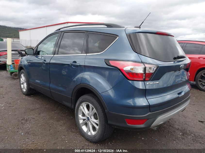 VIN 1FMCU9GD7JUC71089 2018 Ford Escape, SE no.3