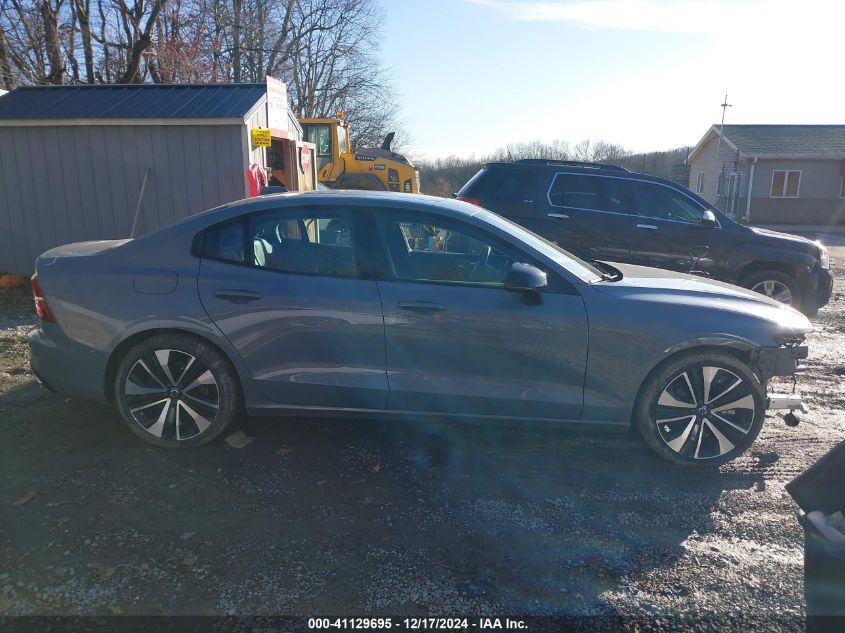 VIN 7JRL12TZ1NG154023 2022 VOLVO S60 no.14