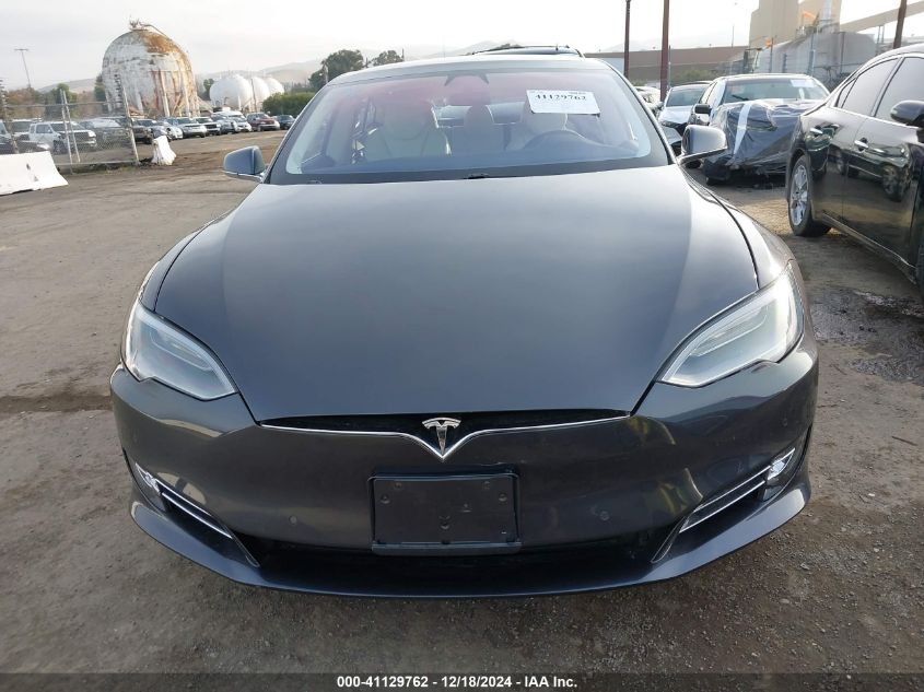 2018 Tesla Model S 100D/75D/P100D VIN: 5YJSA1E24JF258465 Lot: 41129762