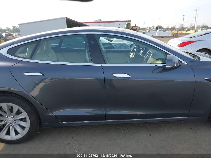 2018 Tesla Model S 100D/75D/P100D VIN: 5YJSA1E24JF258465 Lot: 41129762