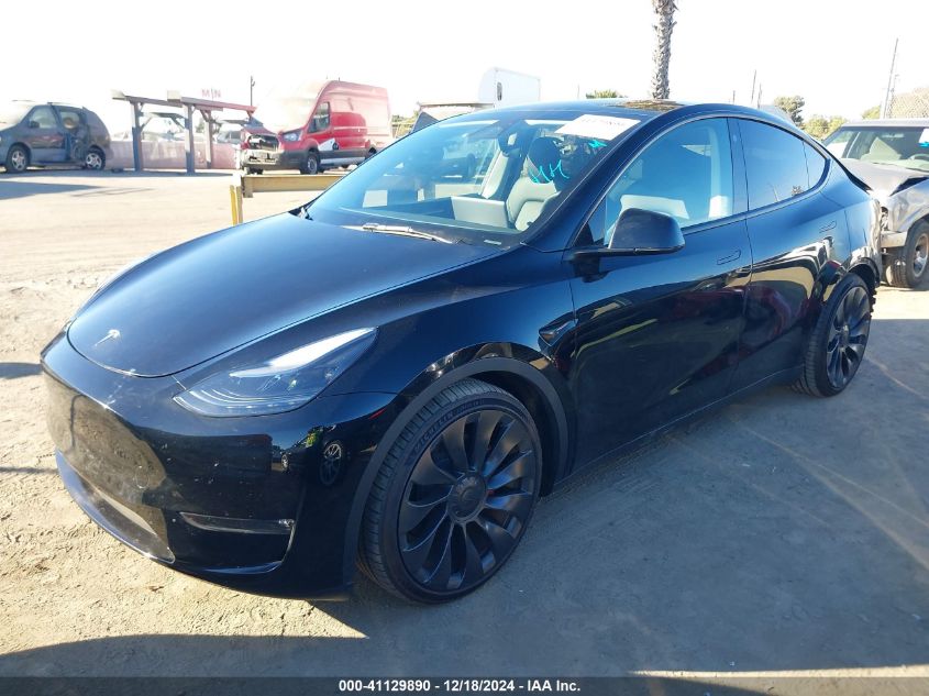 VIN 7SAYGDEF9PF761255 2023 Tesla Model Y, Performan... no.2