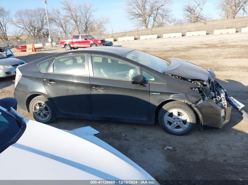 2011 TOYOTA PRIUS VIN: JTDKN3DU9B5348572