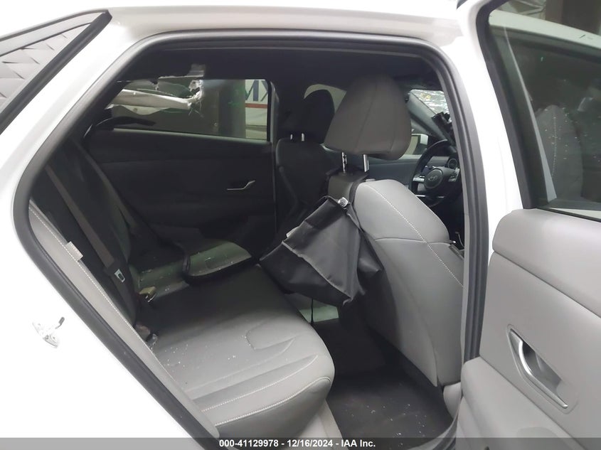 2024 HYUNDAI ELANTRA VIN: KMHLM4DG4RU741270