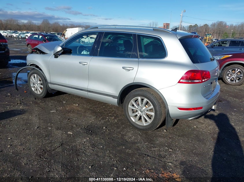 2014 VOLKSWAGEN TOUAREG 3.6L SPORT - WVGEF9BP4ED013638