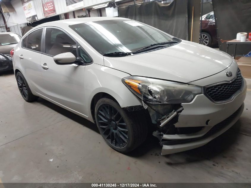 VIN KNAFK4A60F5312293 2015 KIA Forte, LX no.1