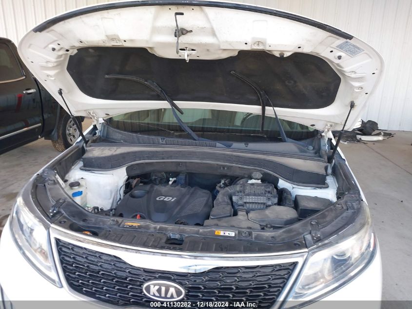 VIN 5XYKT4A67FG562183 2015 KIA Sorento, LX no.10